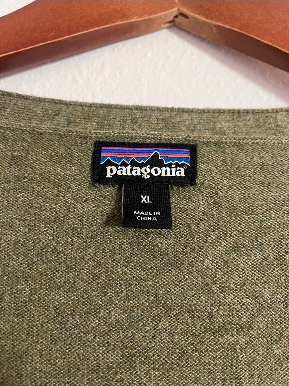 Patagonia Olive Green Open Front Cardigan - Picture 2 of 4